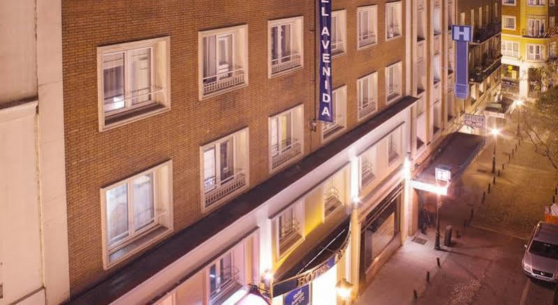 Hotel Avenida Gran Via Madrid Exterior photo